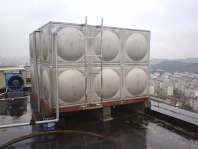 公司完成梅河口藥廠用不銹鋼水箱2臺